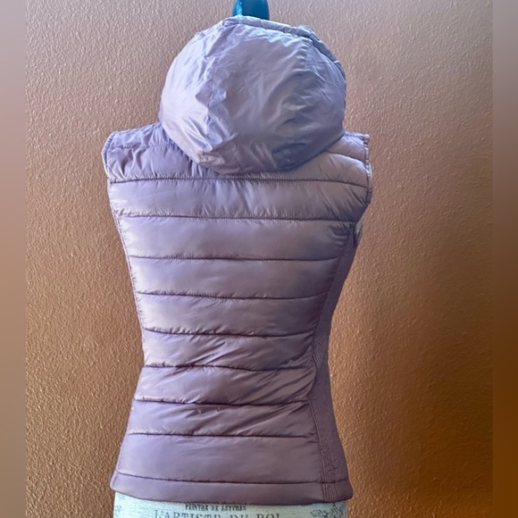 Superdry “Luxe Fuji” Hooded Double Zipper Vest Shimmer Pink Extra Small Like New - Picture 8 of 15